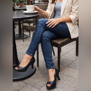 NEW Candie’s “Lifft” Black Peep Toe Heels | Size 7.5 | NIB